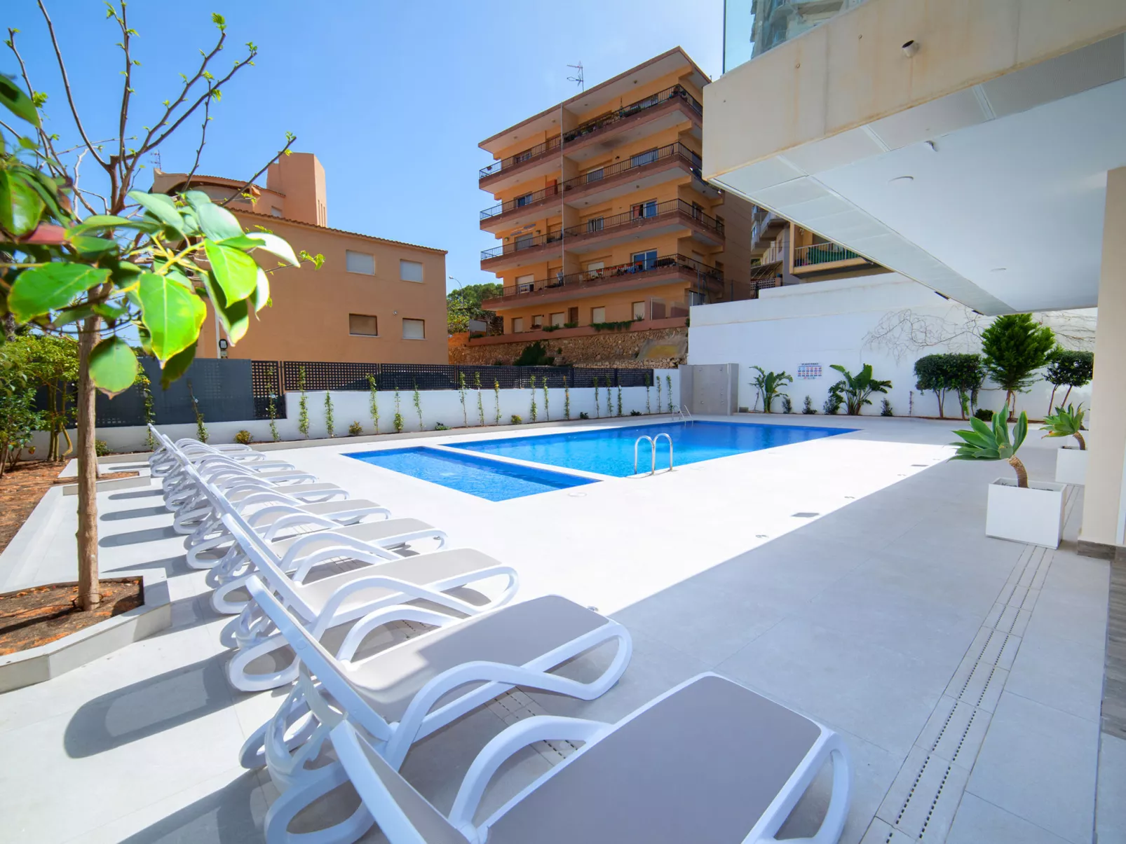 Calpe Beach II-Outside