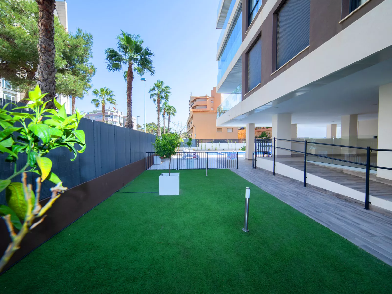 Calpe Beach II-Outside