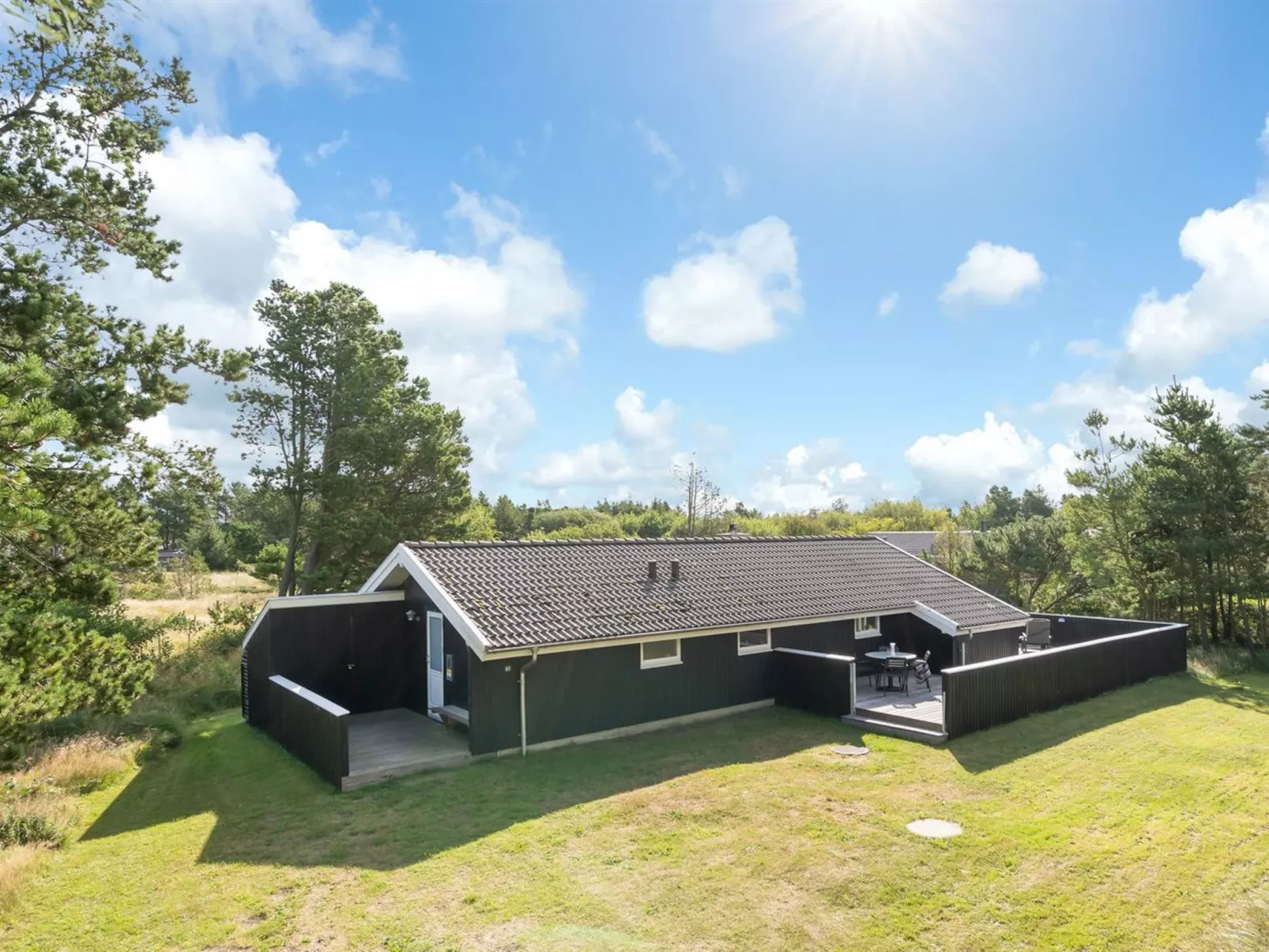 "Albrecht" - 1.8km from the sea-Outside