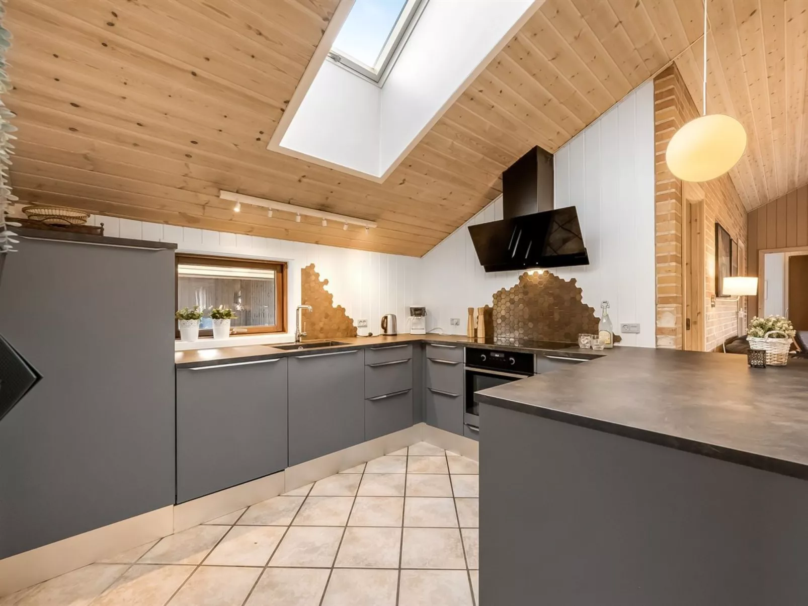 "Mico" - 500m from the sea-Inside