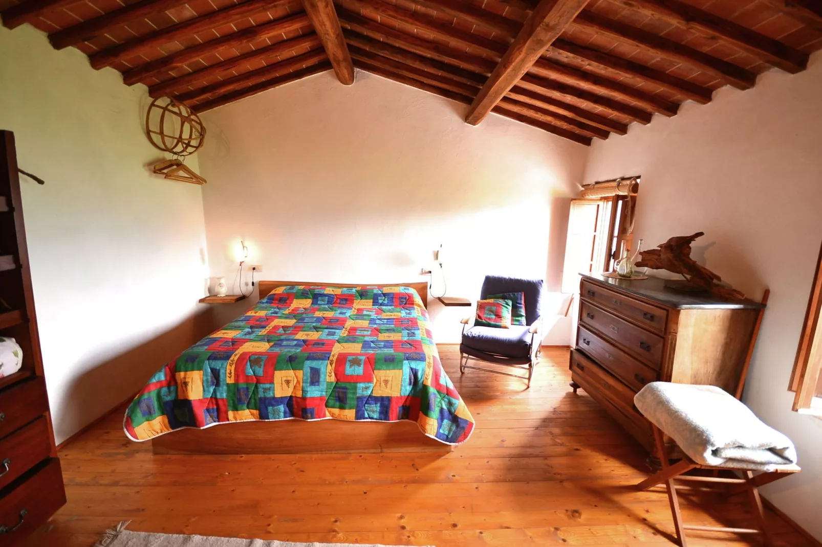 Olivi Rosso-Bedroom