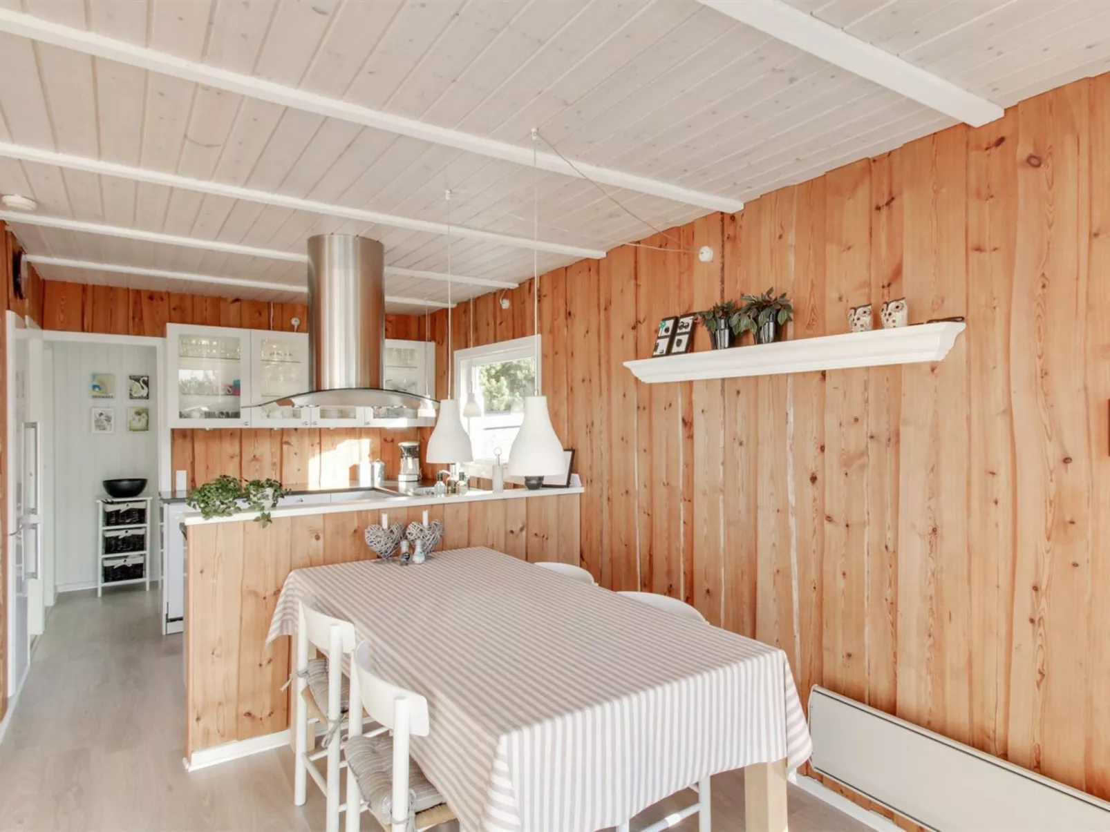 "Elske" - 1.1km from the sea-Inside