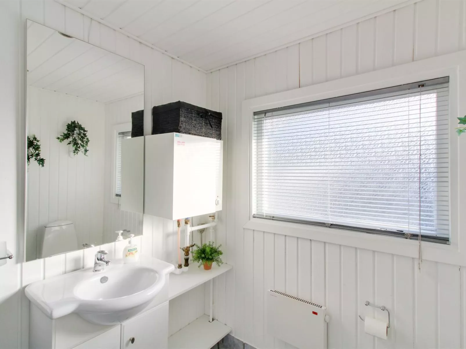 "Elske" - 1.1km from the sea-Inside