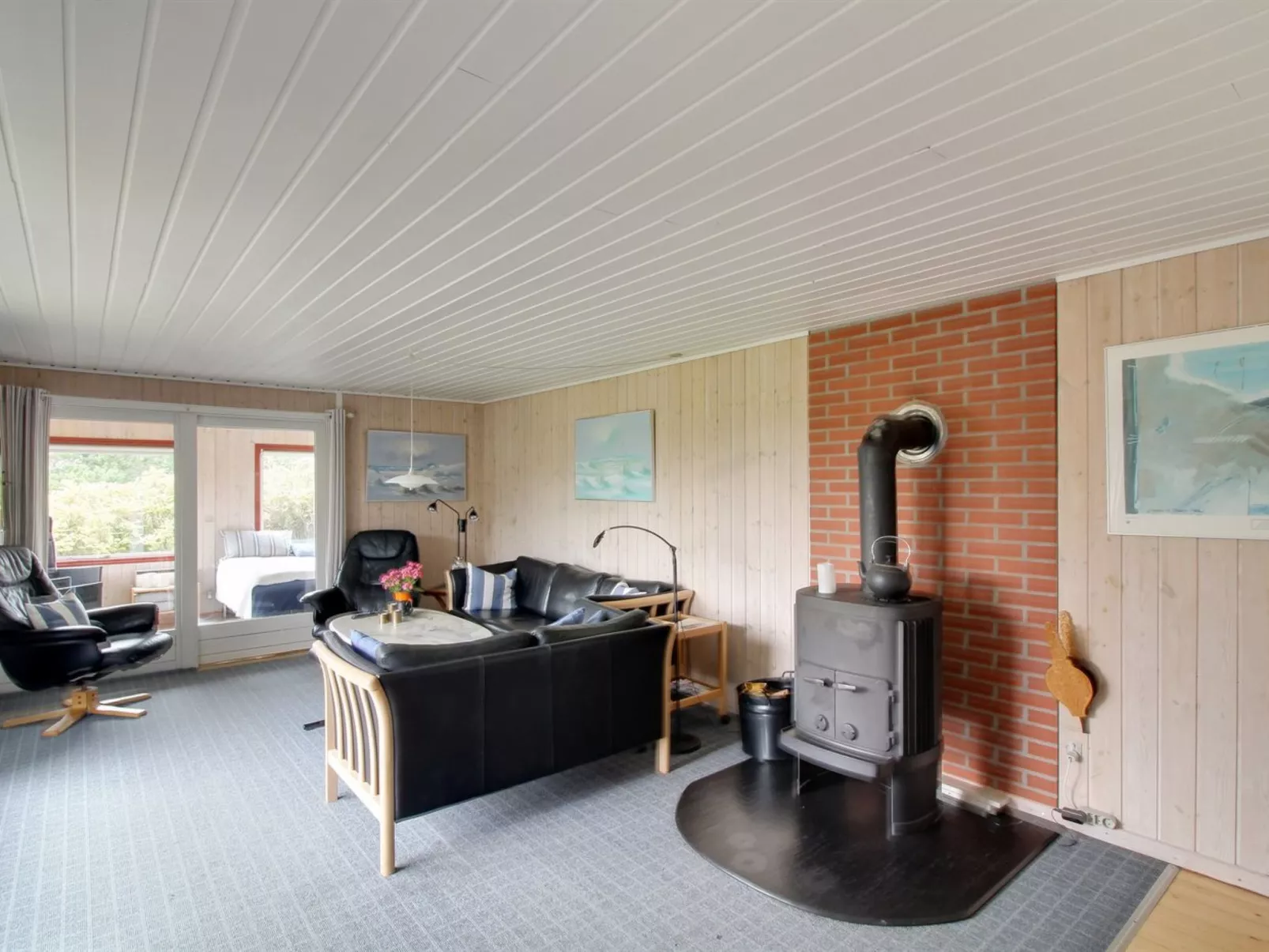 "Kastehelmi" - 400m from the sea-Inside