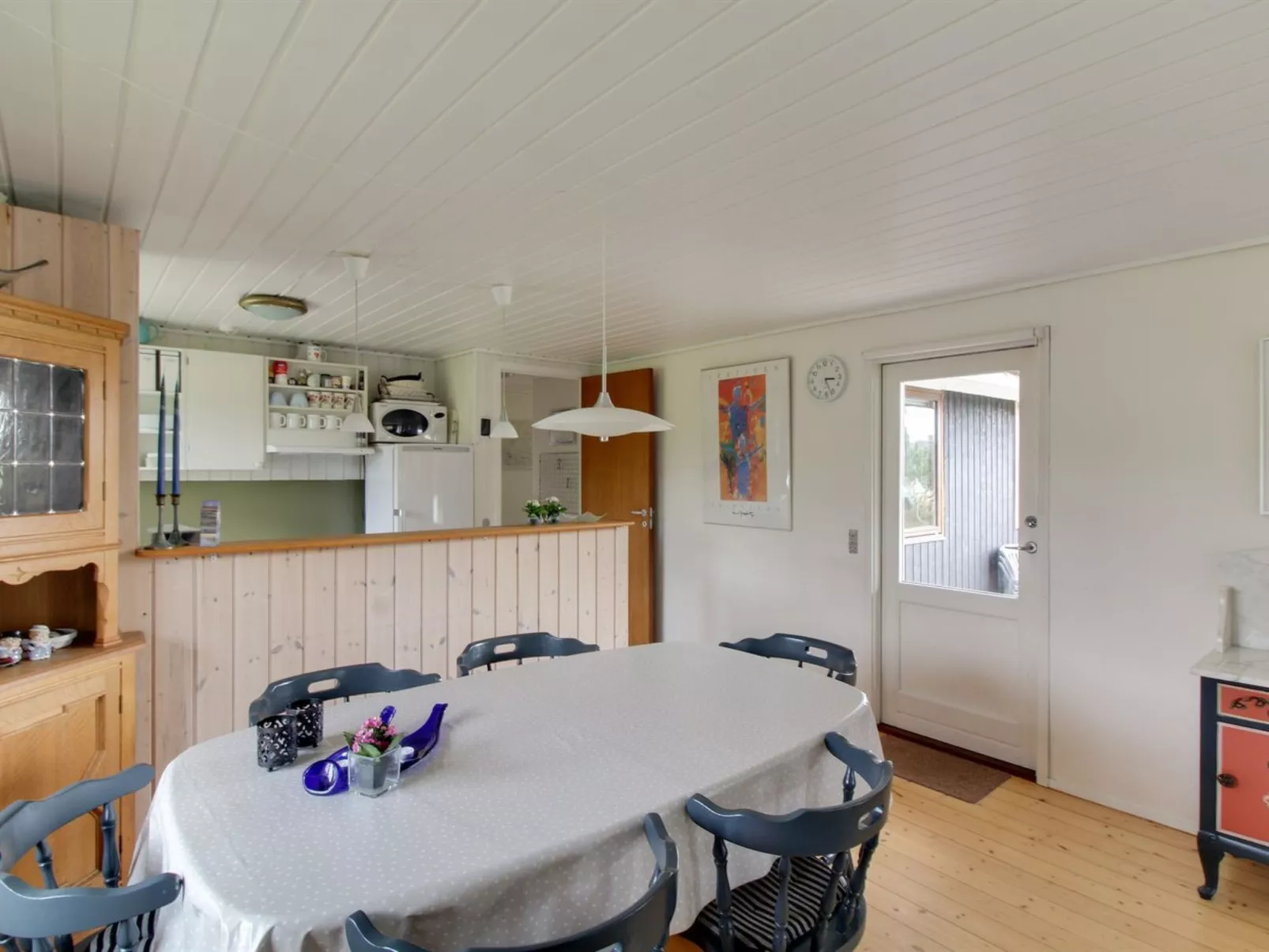 "Kastehelmi" - 400m from the sea-Inside