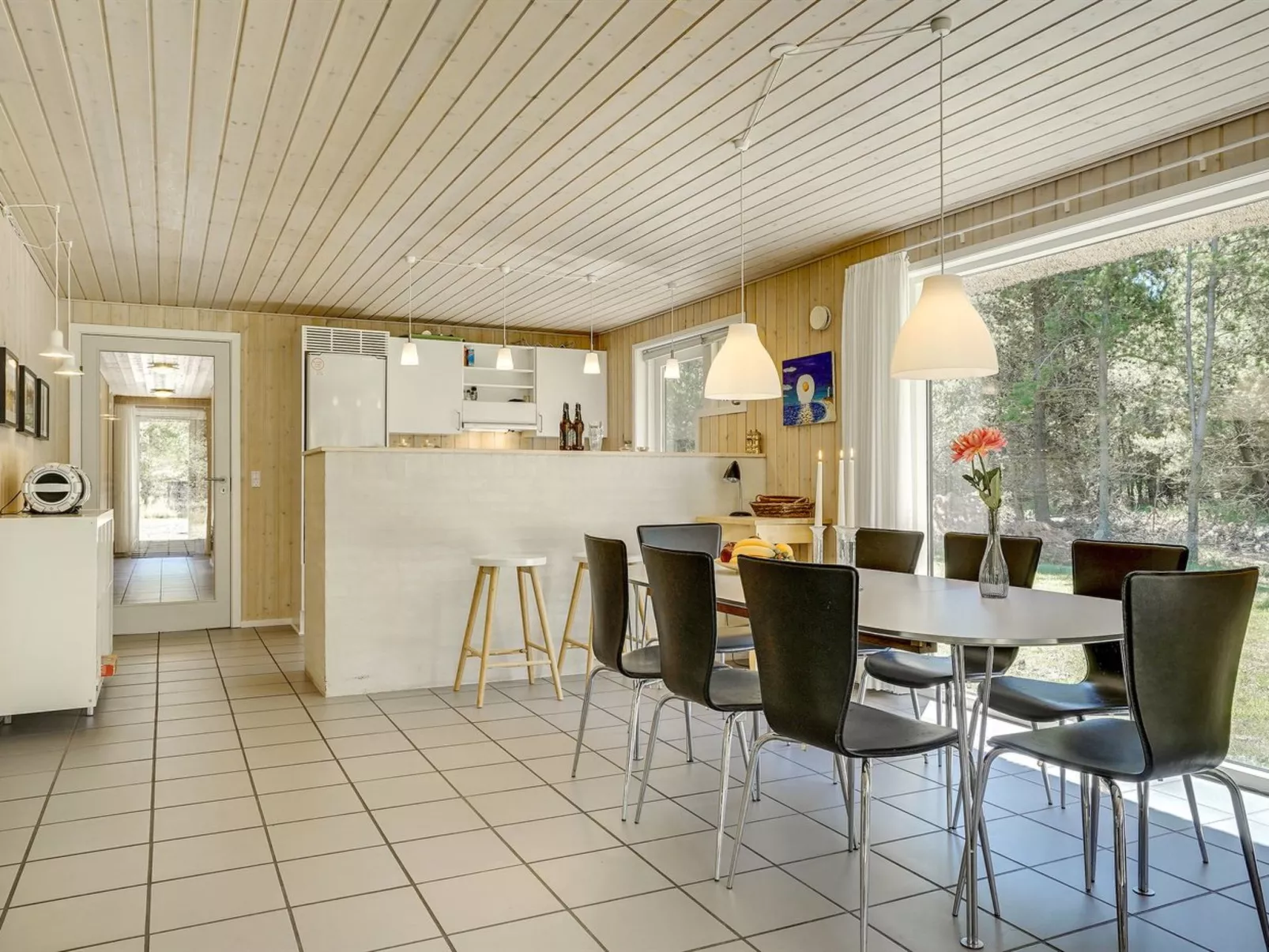 "Dix" - 900m from the sea-Inside
