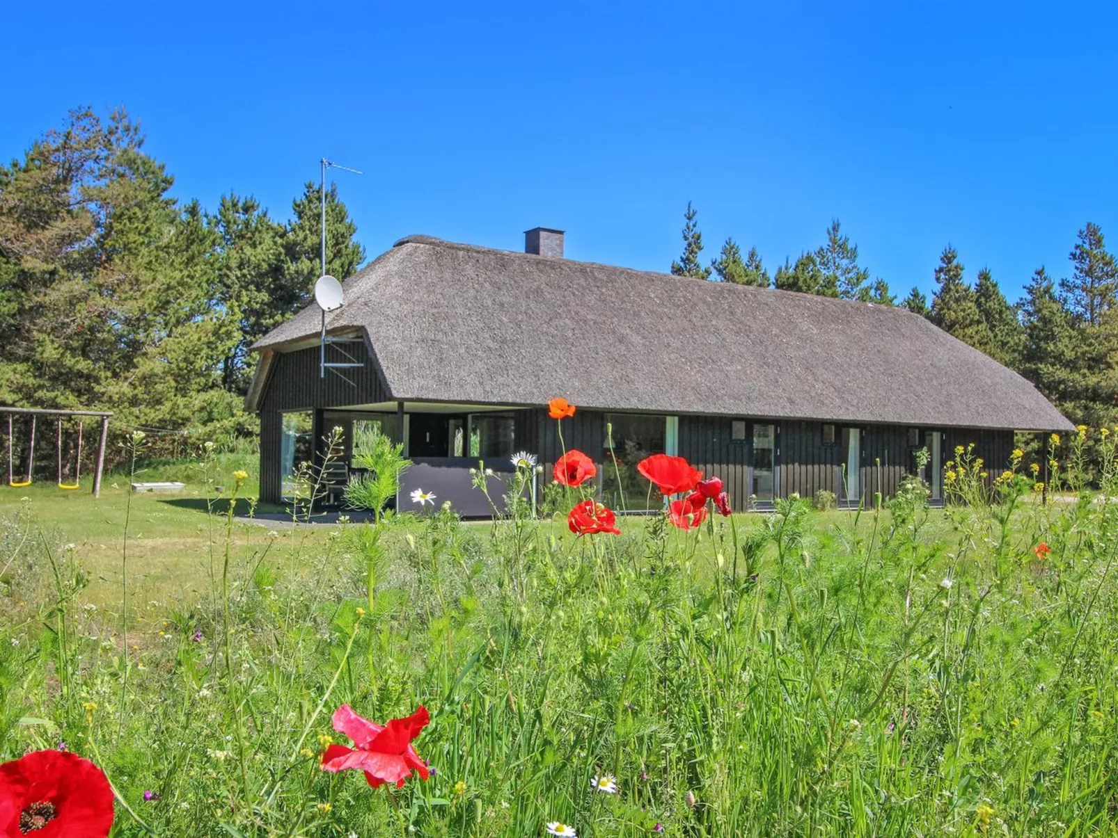 "Dix" - 900m from the sea-Outside