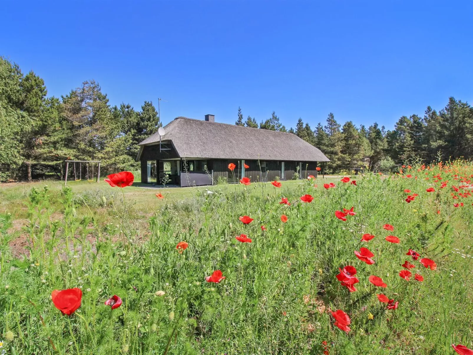 "Dix" - 900m from the sea-Outside