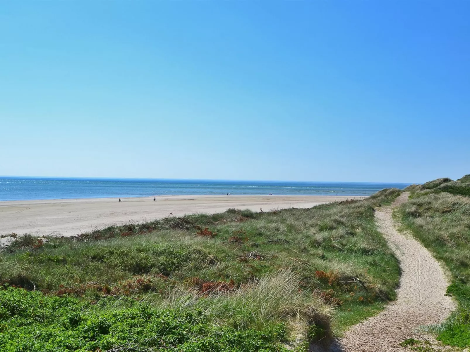 "Dix" - 900m from the sea-Outside