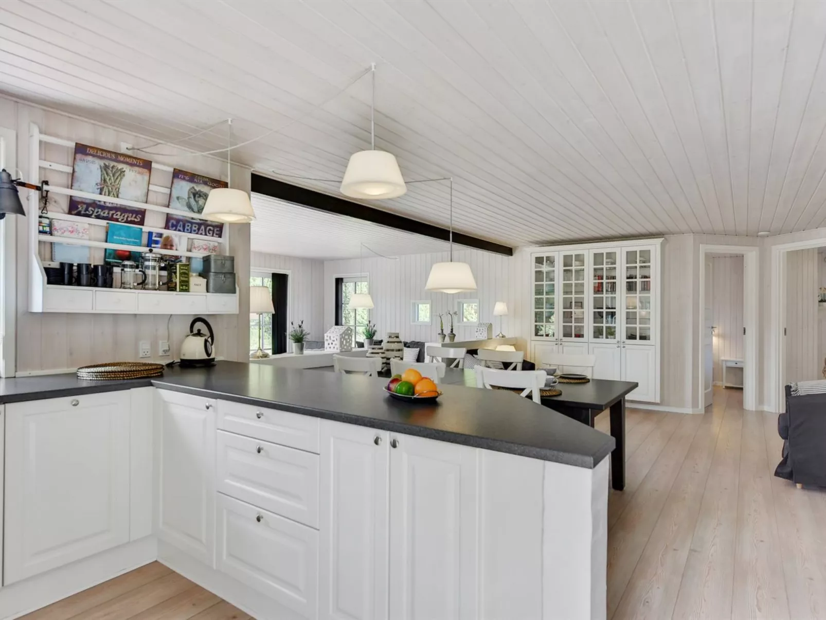 "Raili" - 1.5km from the sea-Inside