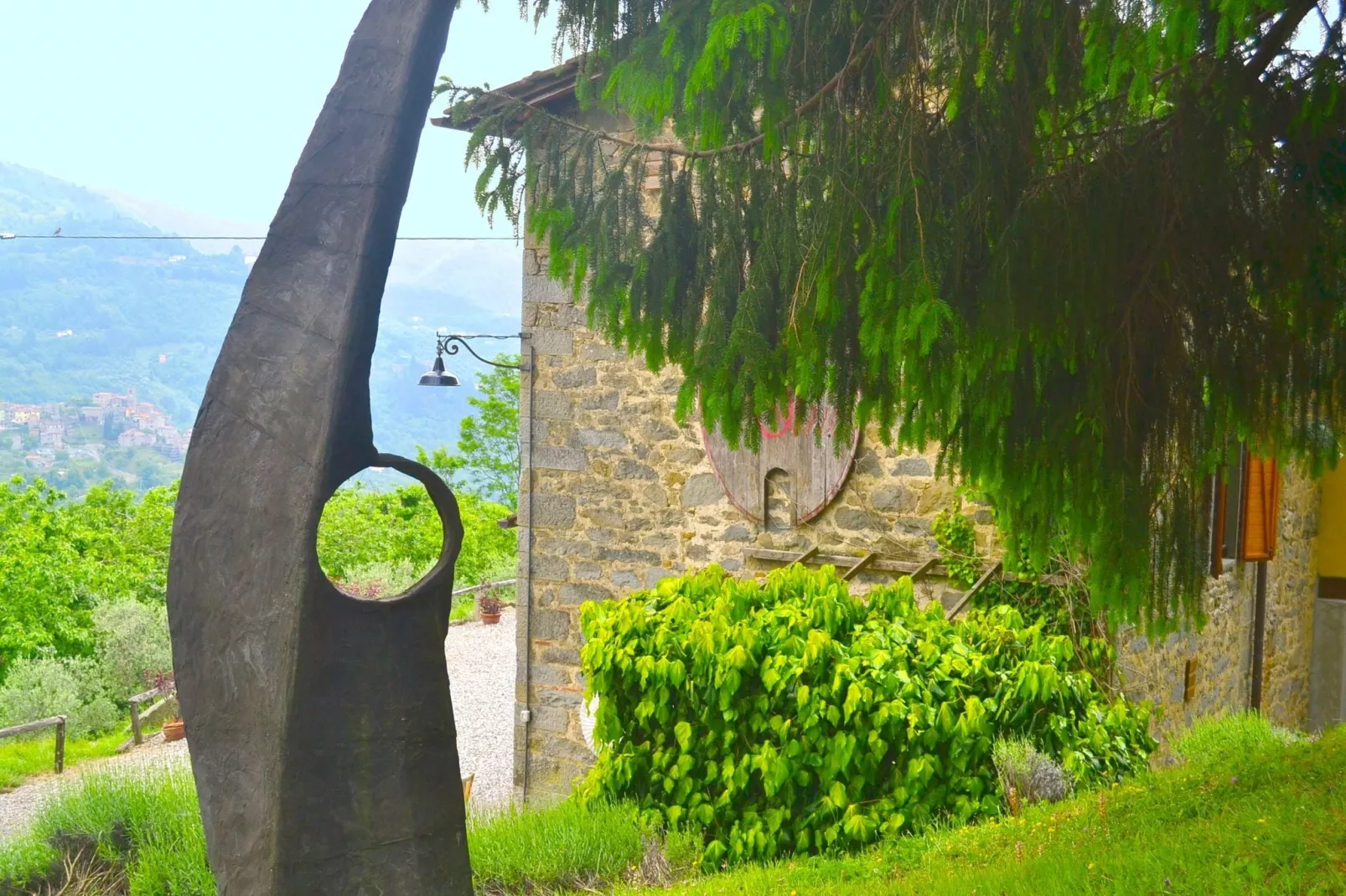 Olivi Rosso-Gardens summer