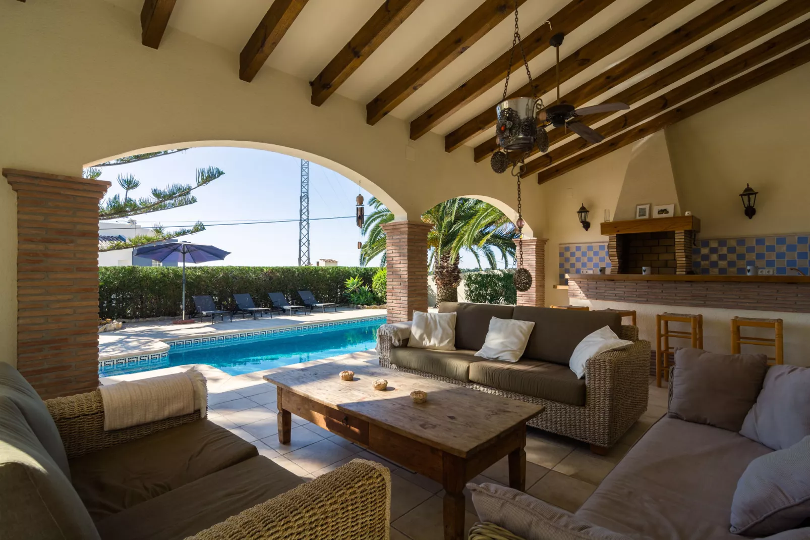 El Paraíso-Terrace balcony