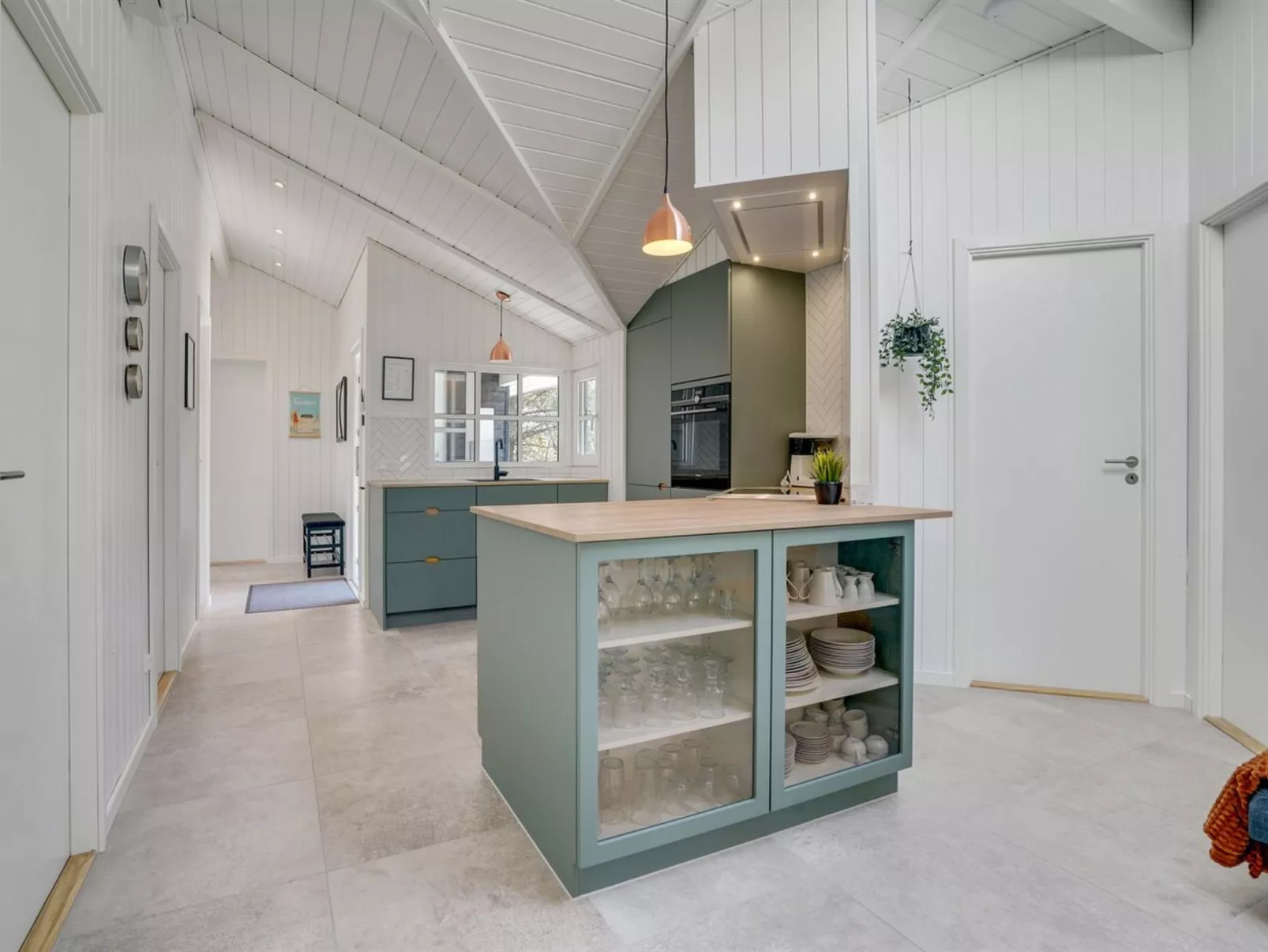 "Edeltraut" - 900m from the sea-Drinnen