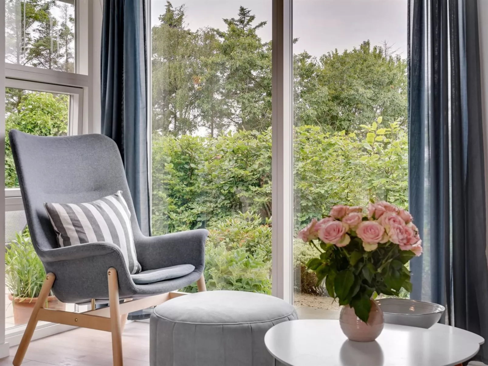 "Jörgen" - 100m from the sea-Dedans