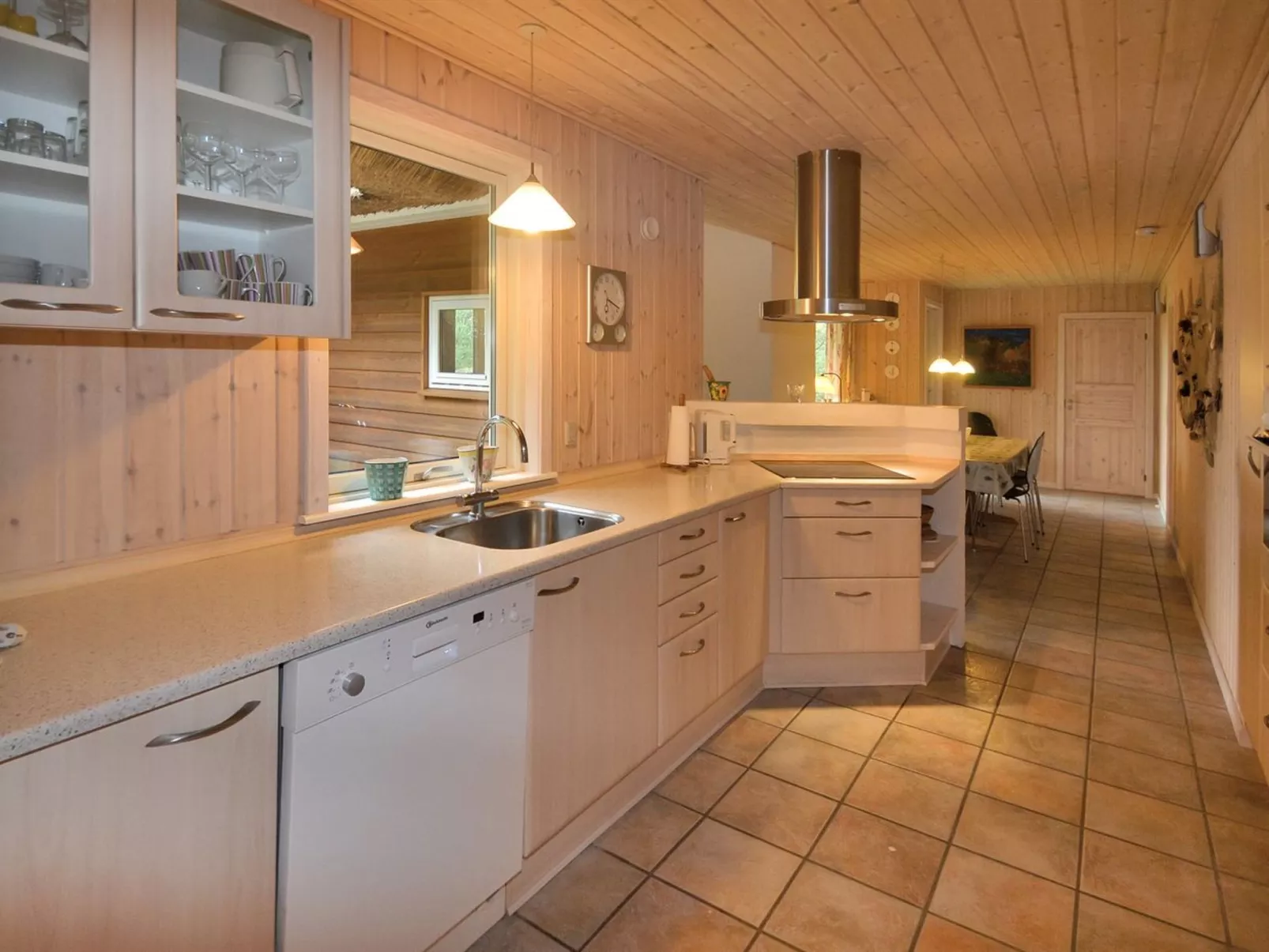 "Mart" - 1.6km from the sea-Inside