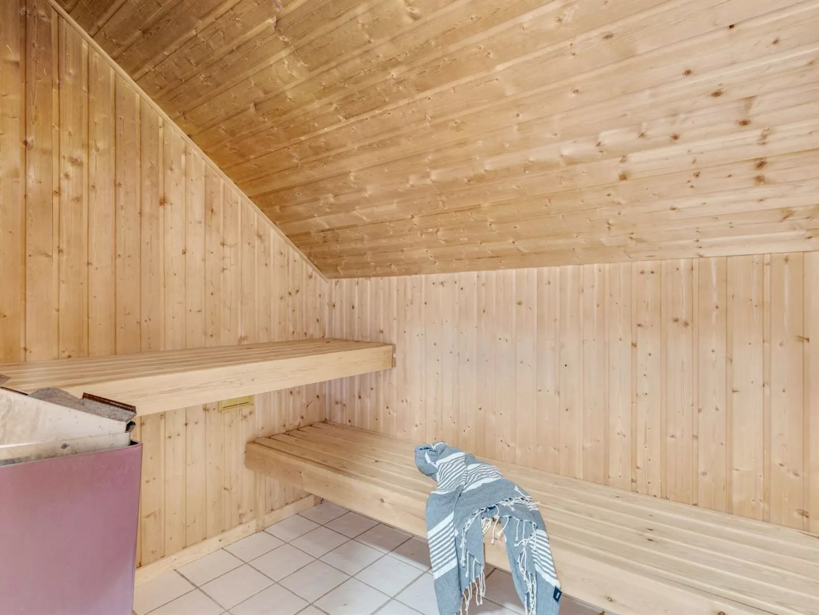 "Alwina" - 2.5km from the sea-Inside