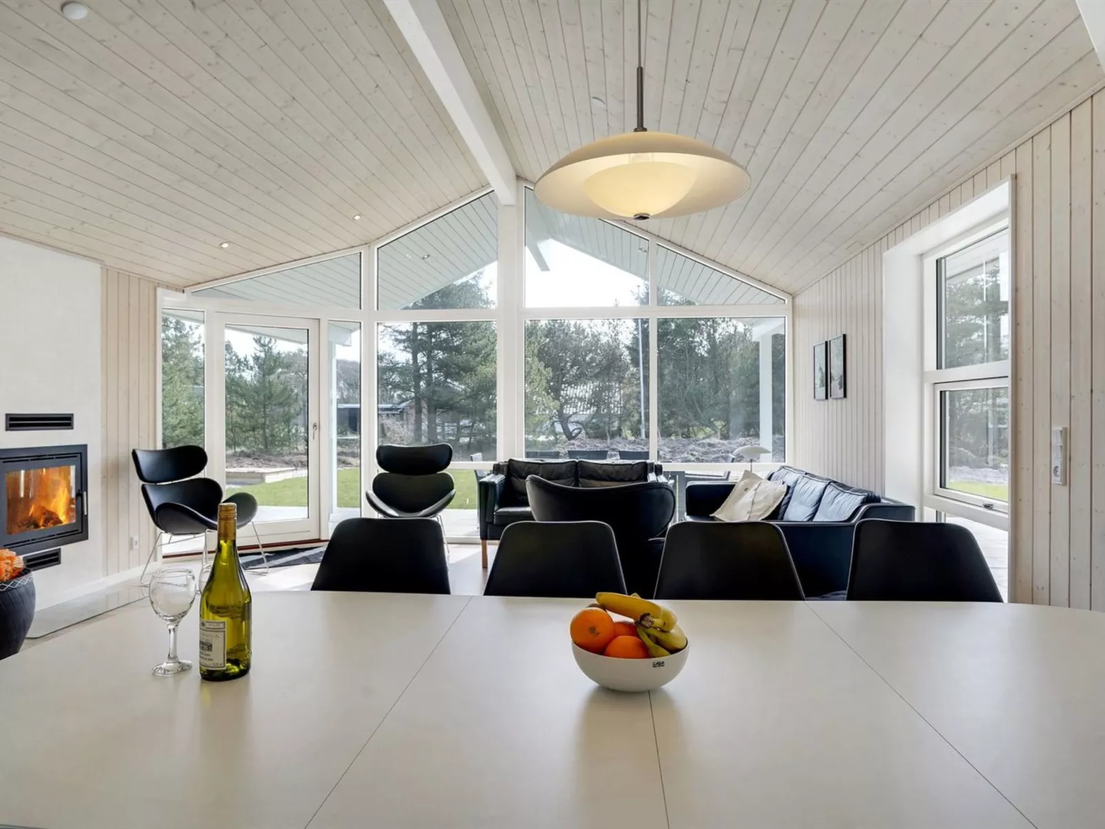 "Dior" - 1.4km from the sea-Inside