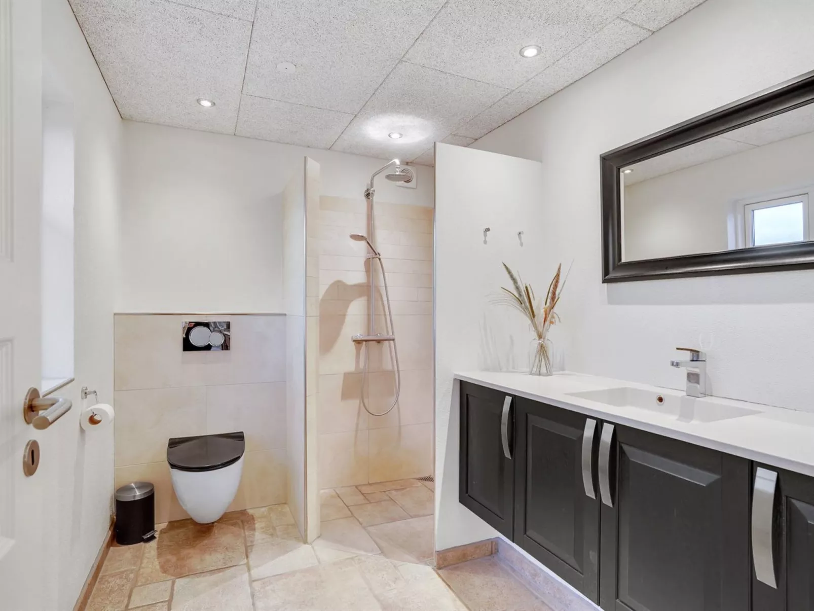 "Adia" - 300m from the sea-Inside