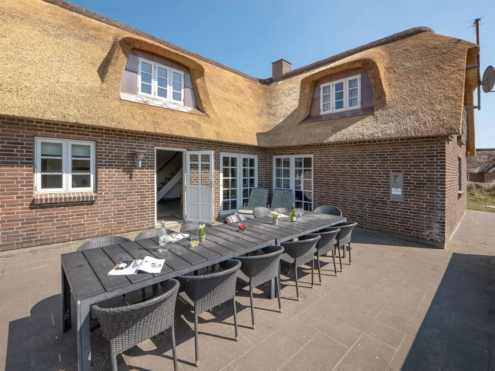 "Adia" - 300m from the sea-Outside