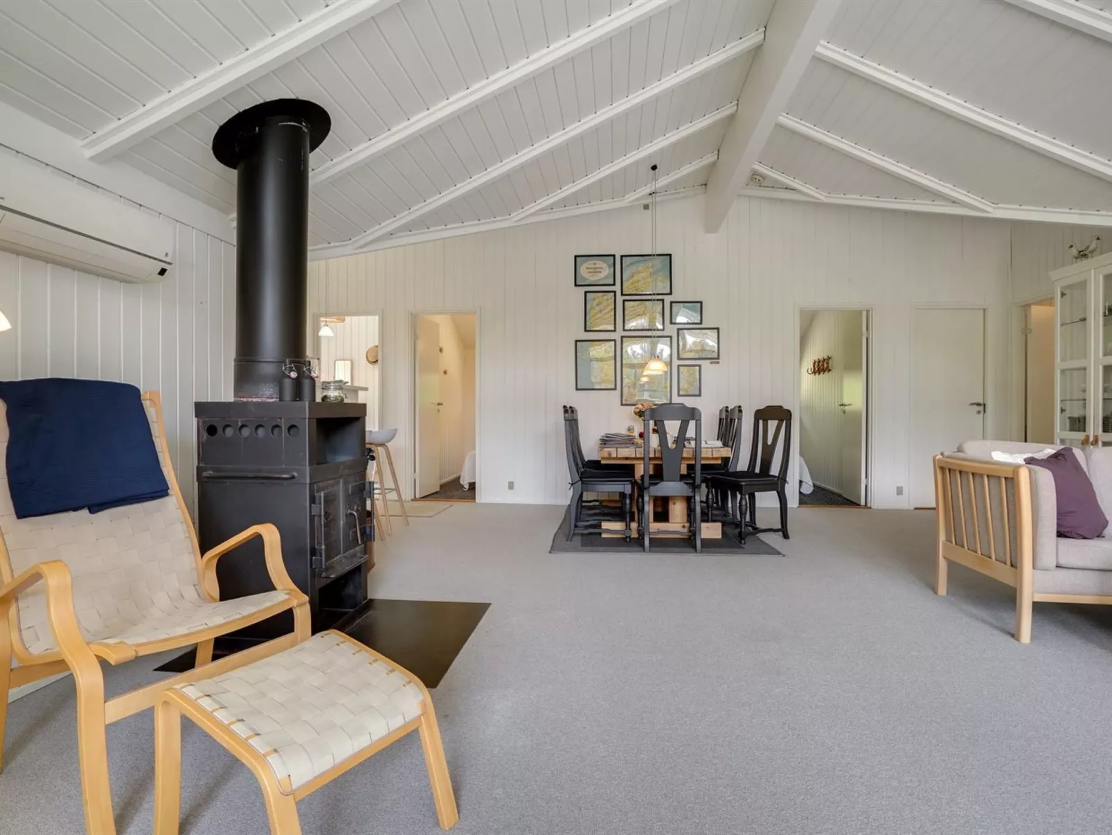 "Jannick" - 1.5km from the sea-Inside