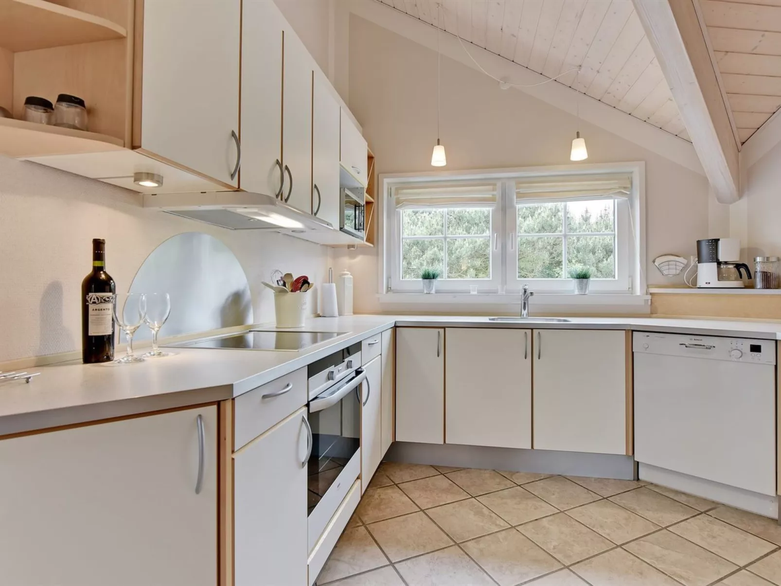 "Sighwaldi" - 900m from the sea-Inside