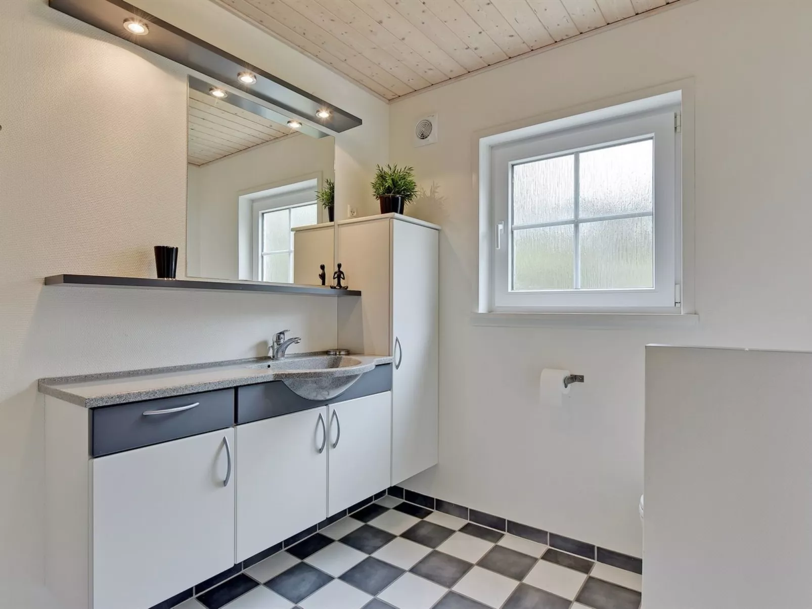 "Sighwaldi" - 900m from the sea-Inside