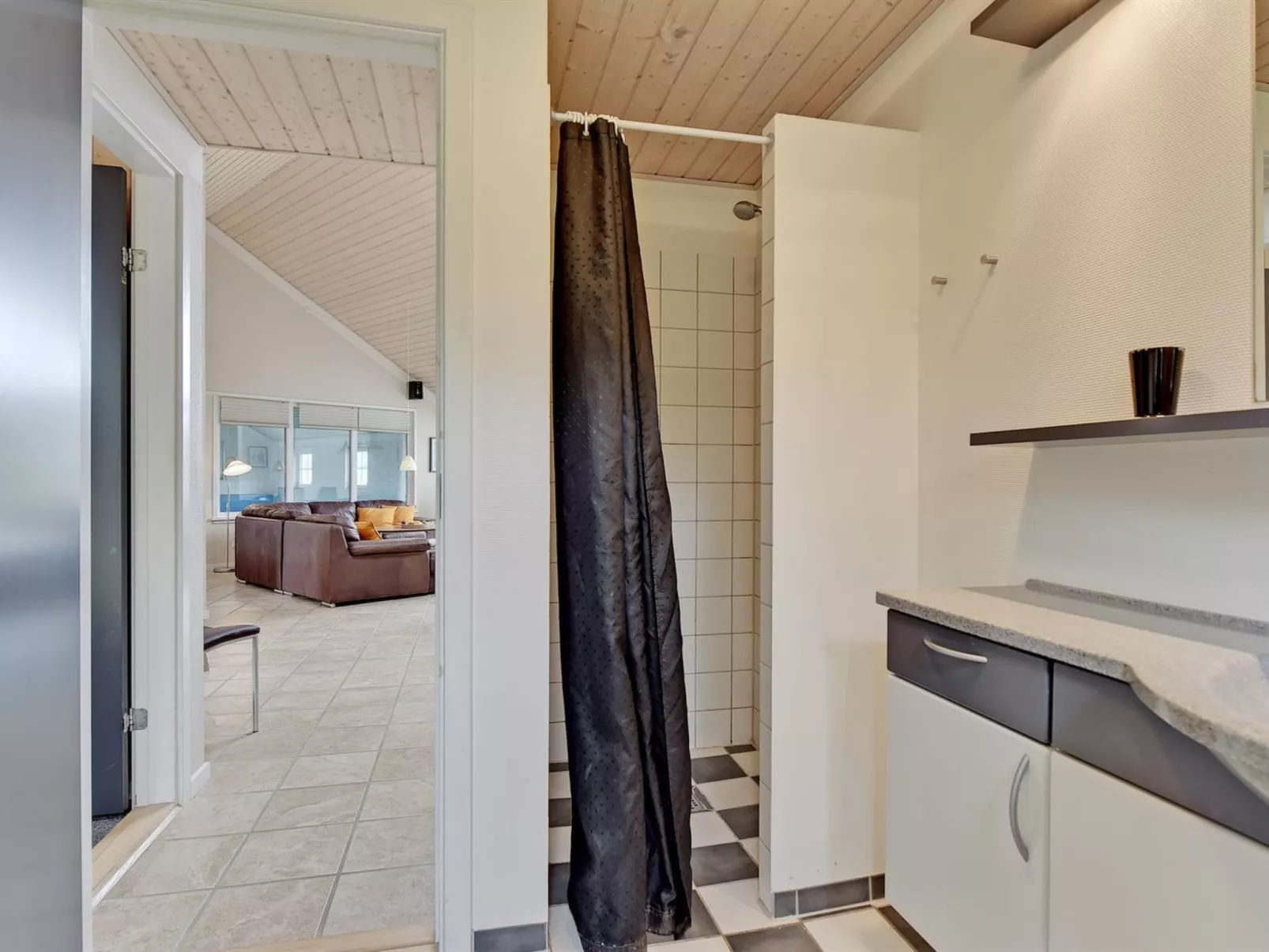 "Sighwaldi" - 900m from the sea-Inside