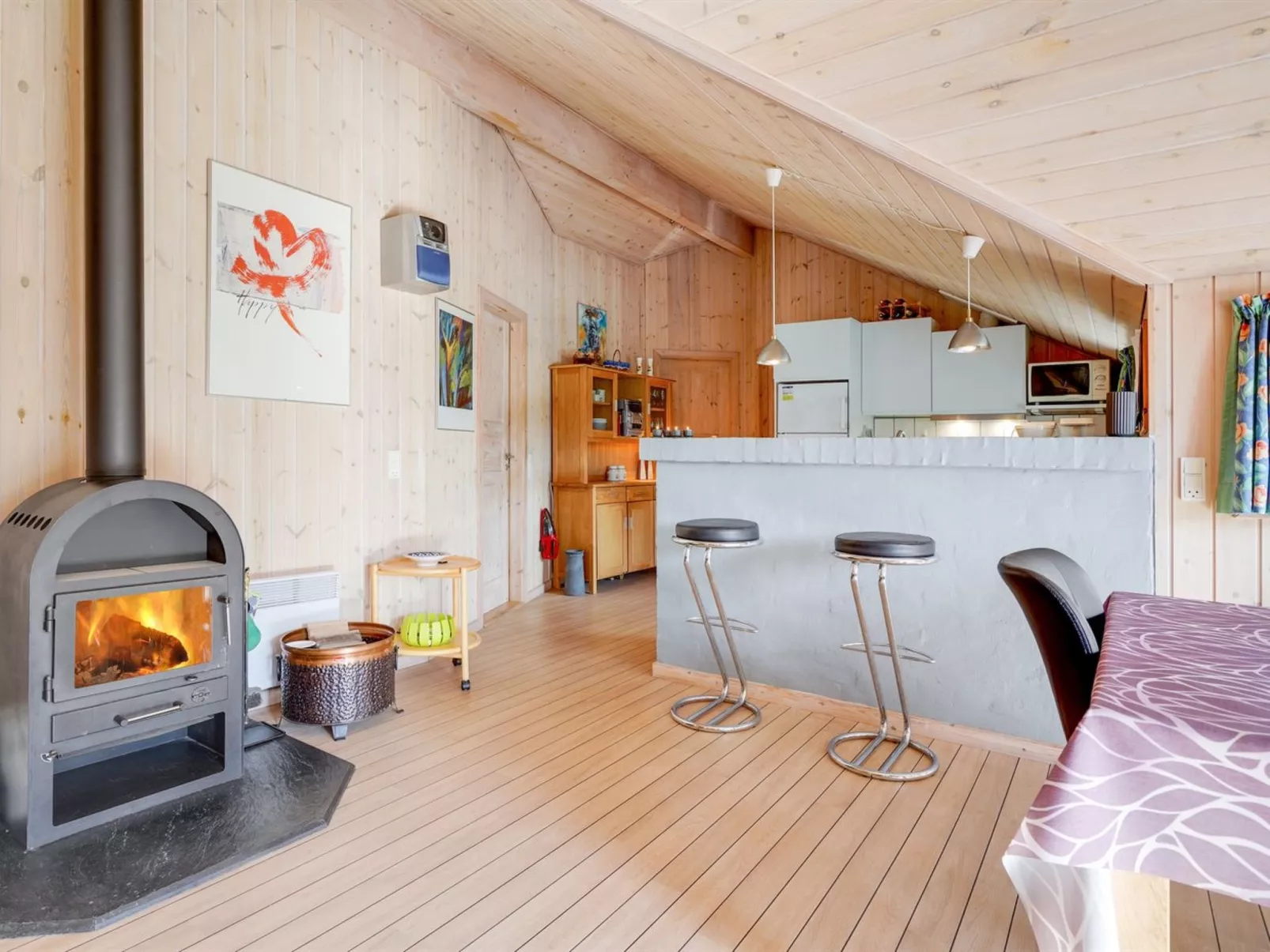 "Allita" - 12km from the sea-Drinnen