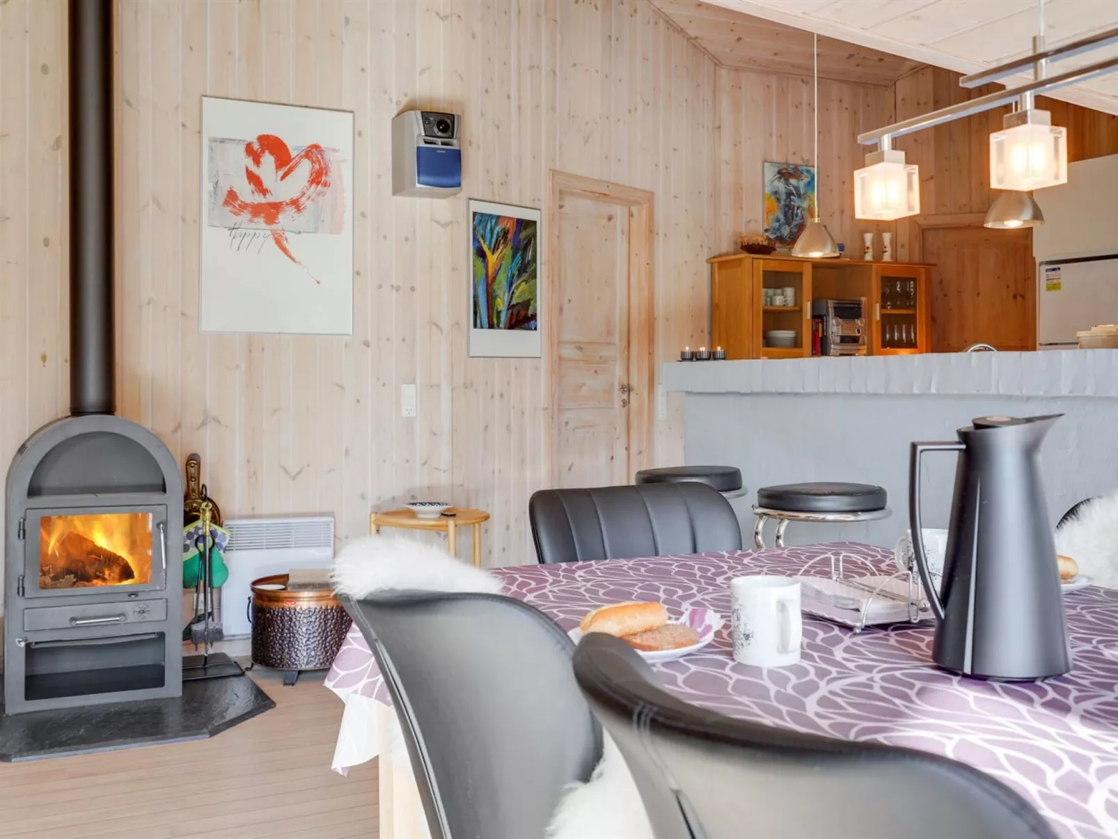 "Allita" - 12km from the sea-Drinnen