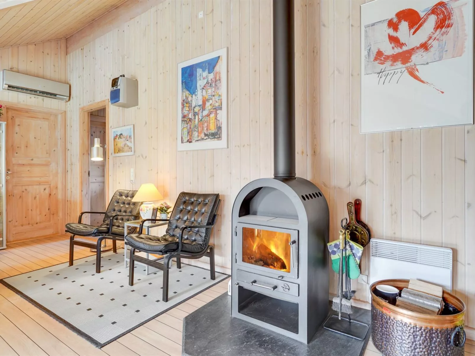 "Allita" - 12km from the sea-Drinnen