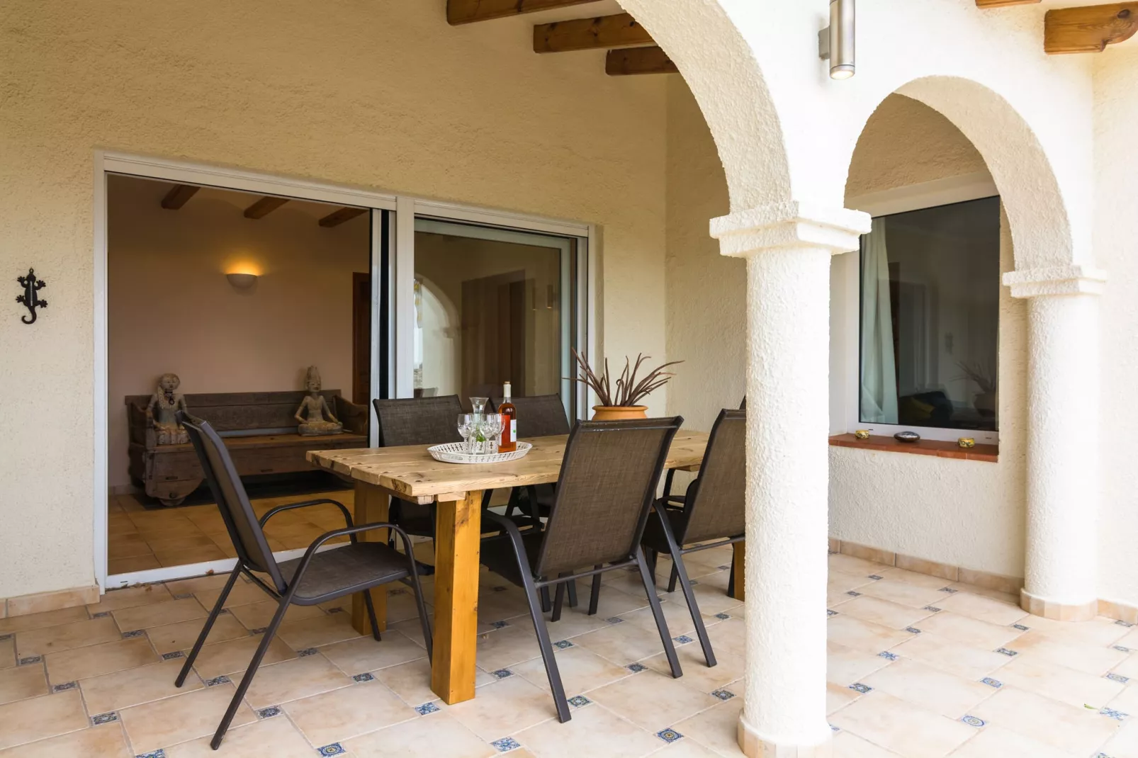 El Paraíso-Terrace balcony