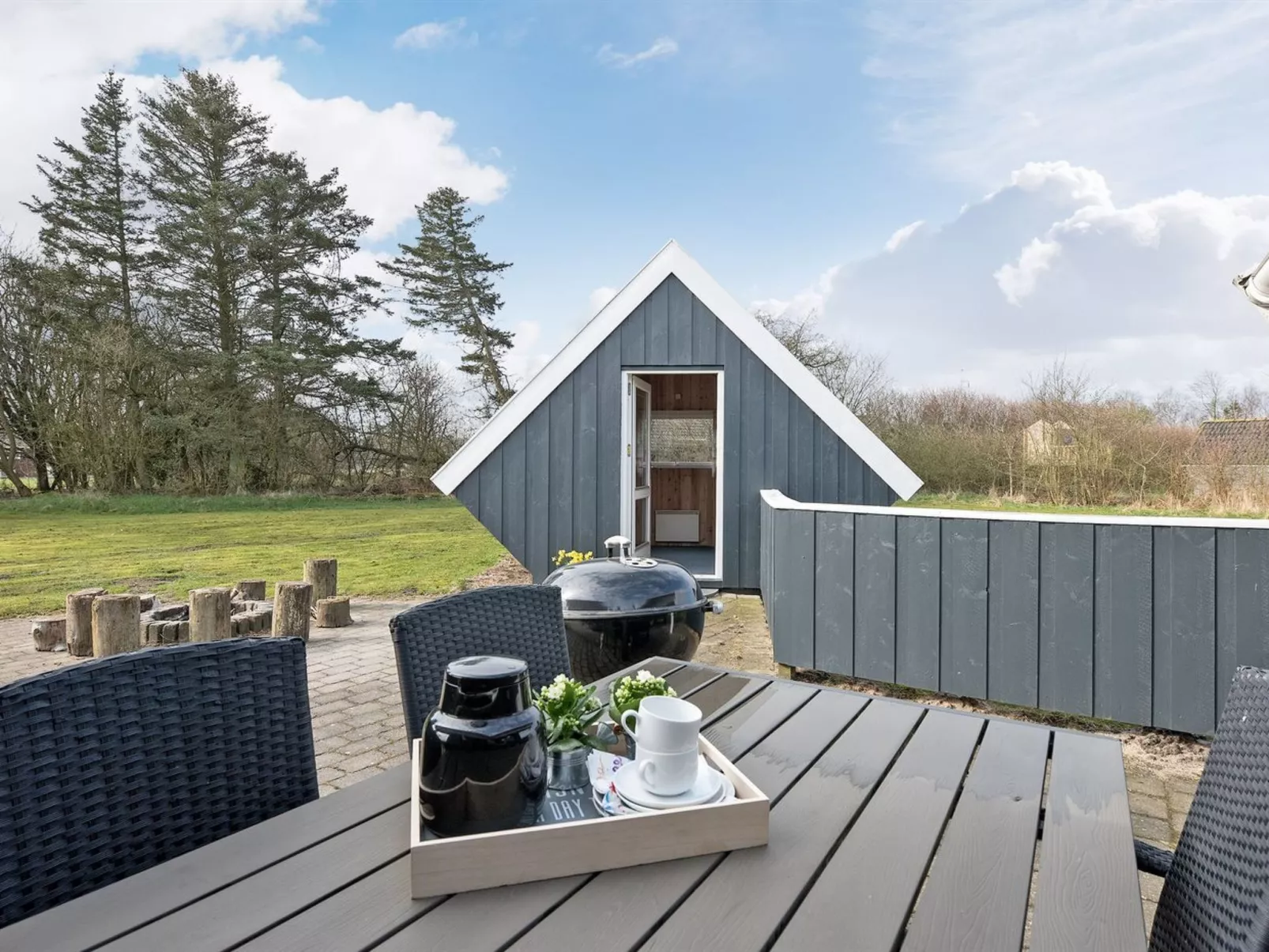 "Aisa" - 10.5km from the sea-Draußen