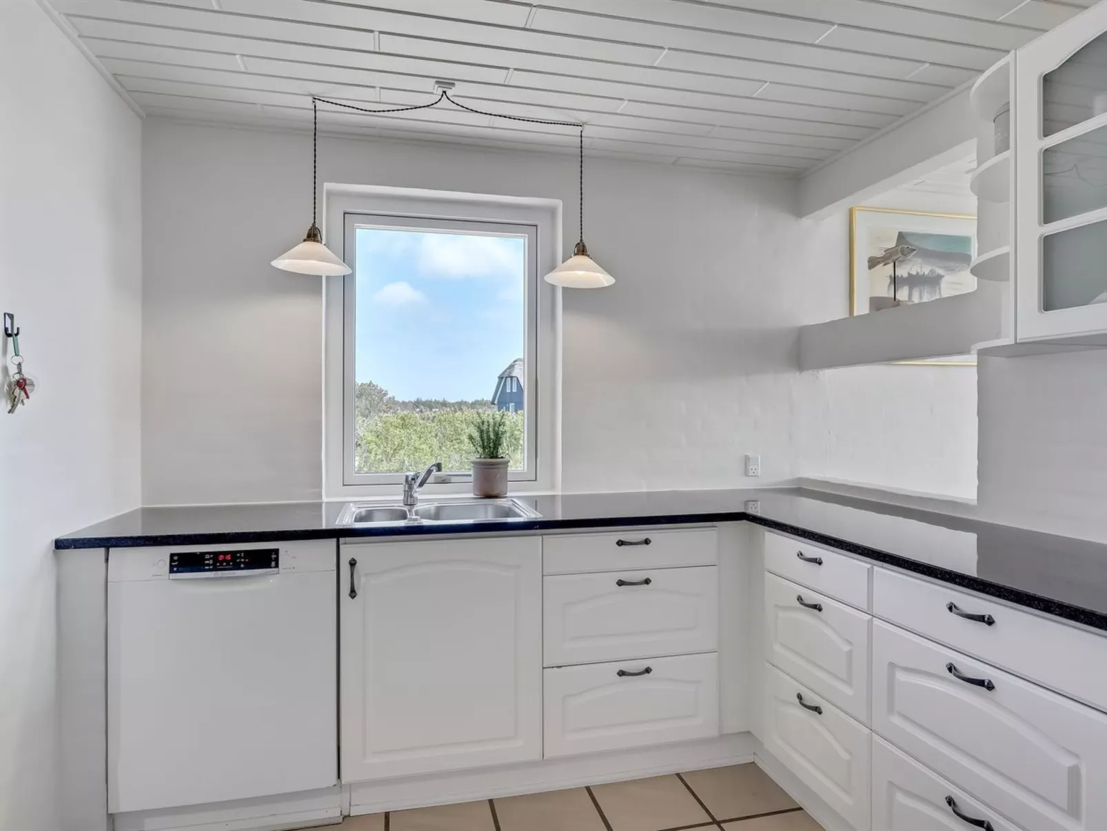 "Stillan" - 150m from the sea-Drinnen