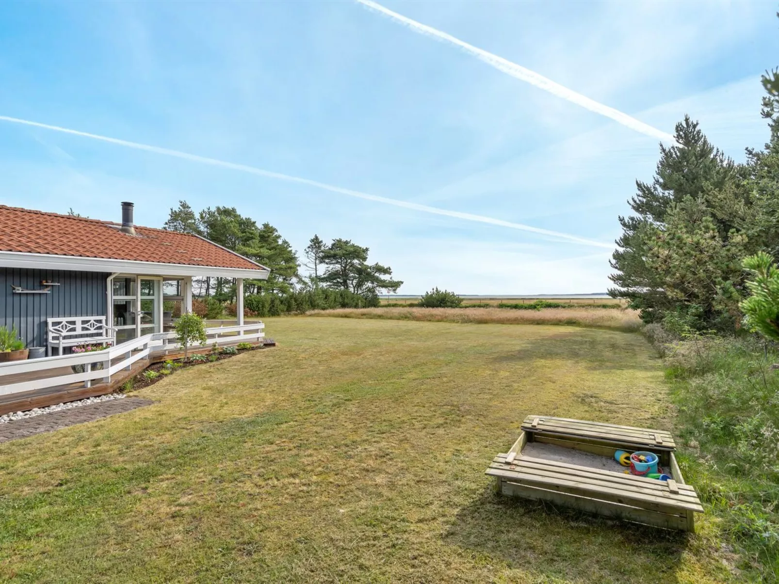 "Eltje" - 4km from the sea-Outside