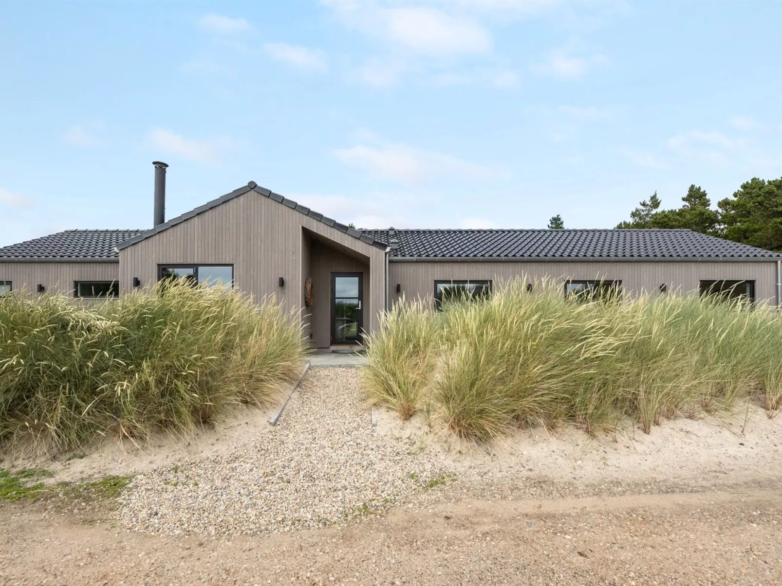 "Antonette" - 1.8km from the sea-Outside