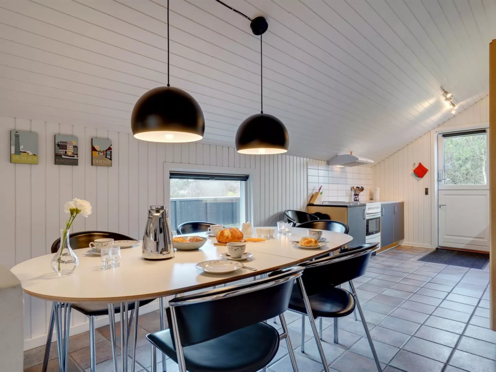 "Adde" - 1km from the sea-Inside