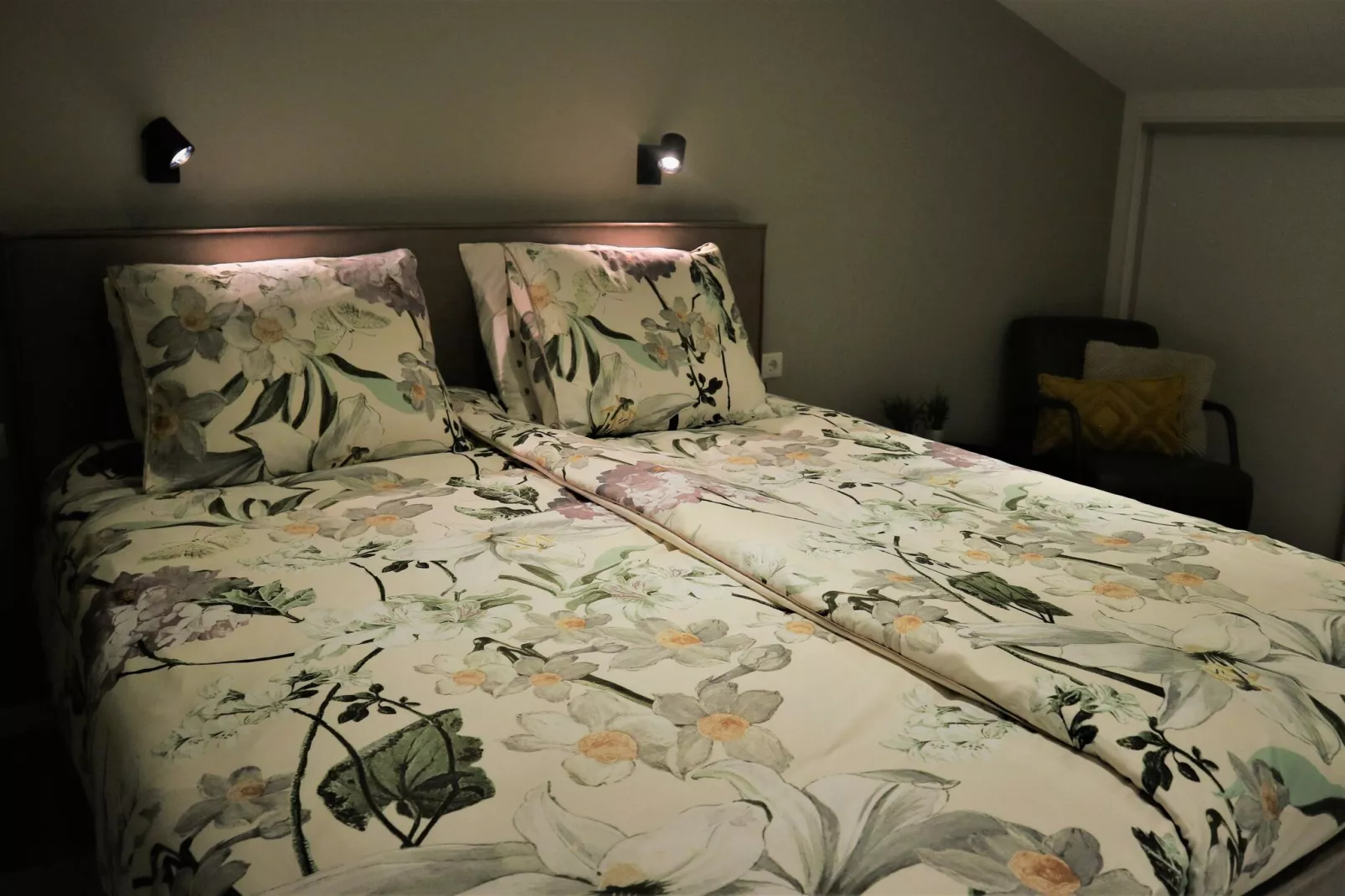 Erve Nijhuis-Bedroom