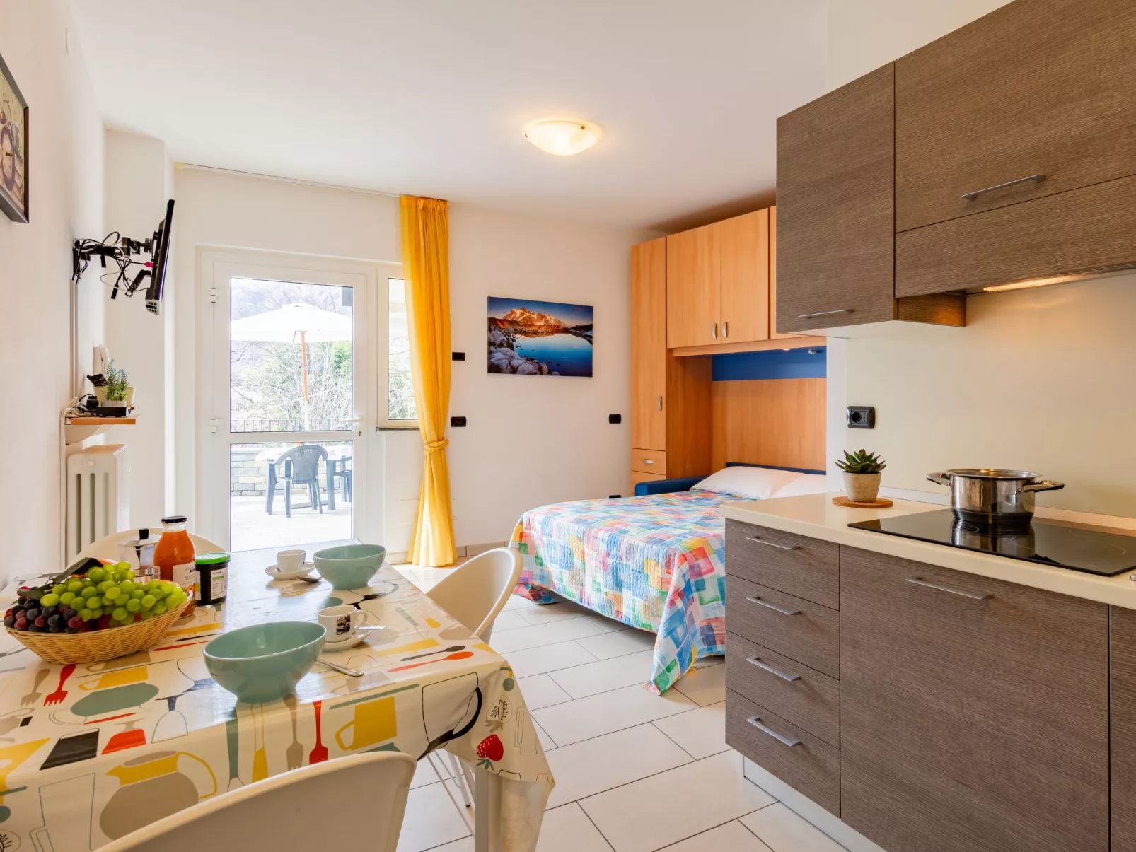 Raggio di Sole Apartment A and B-Inside