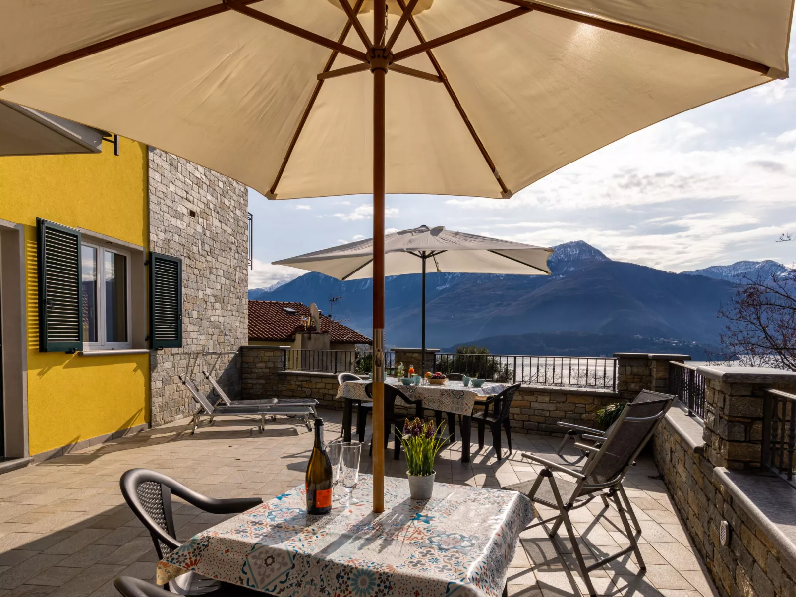 Raggio di Sole Apartment A and B-Outside
