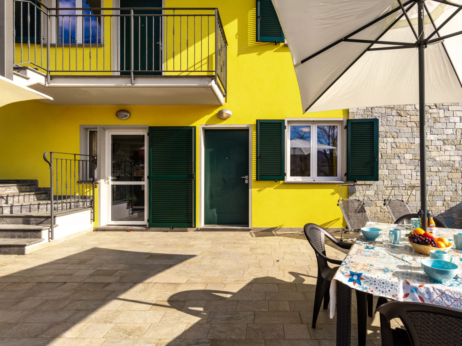 Raggio di Sole Apartment A-Outside