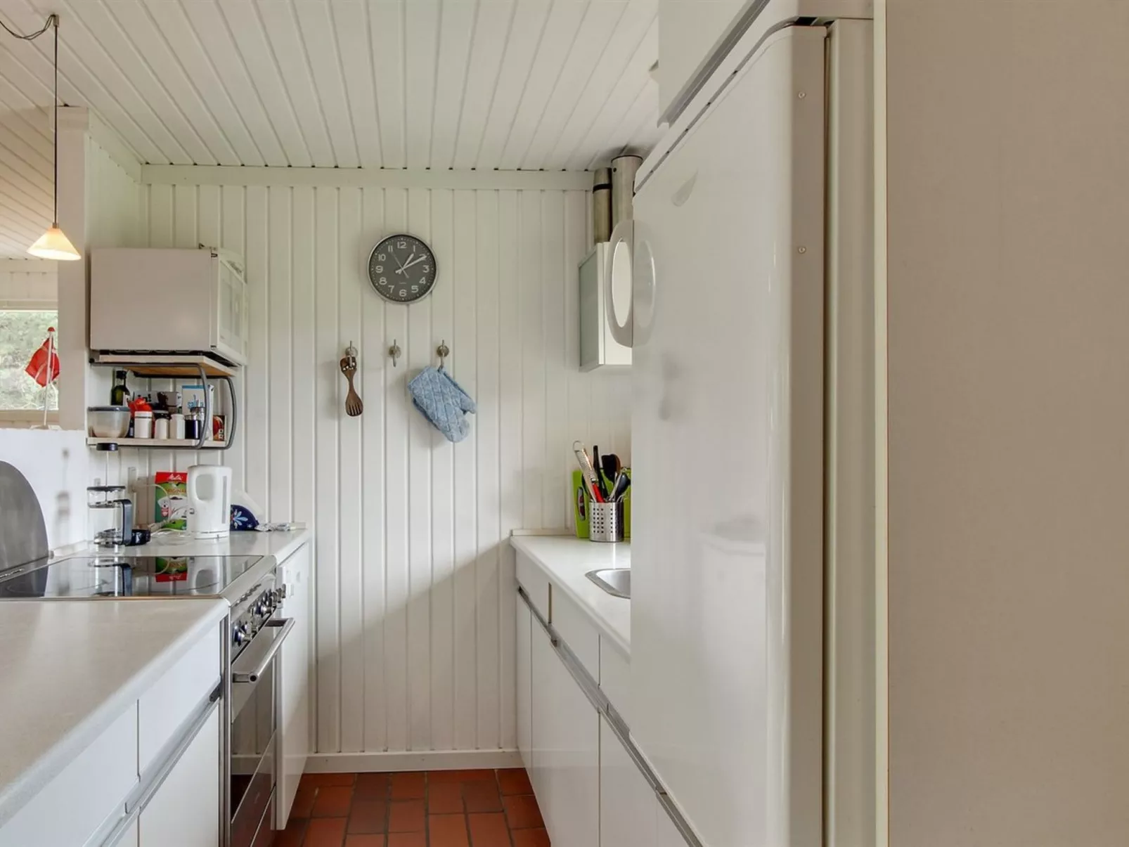 "Eetu" - 1.3km from the sea-Inside