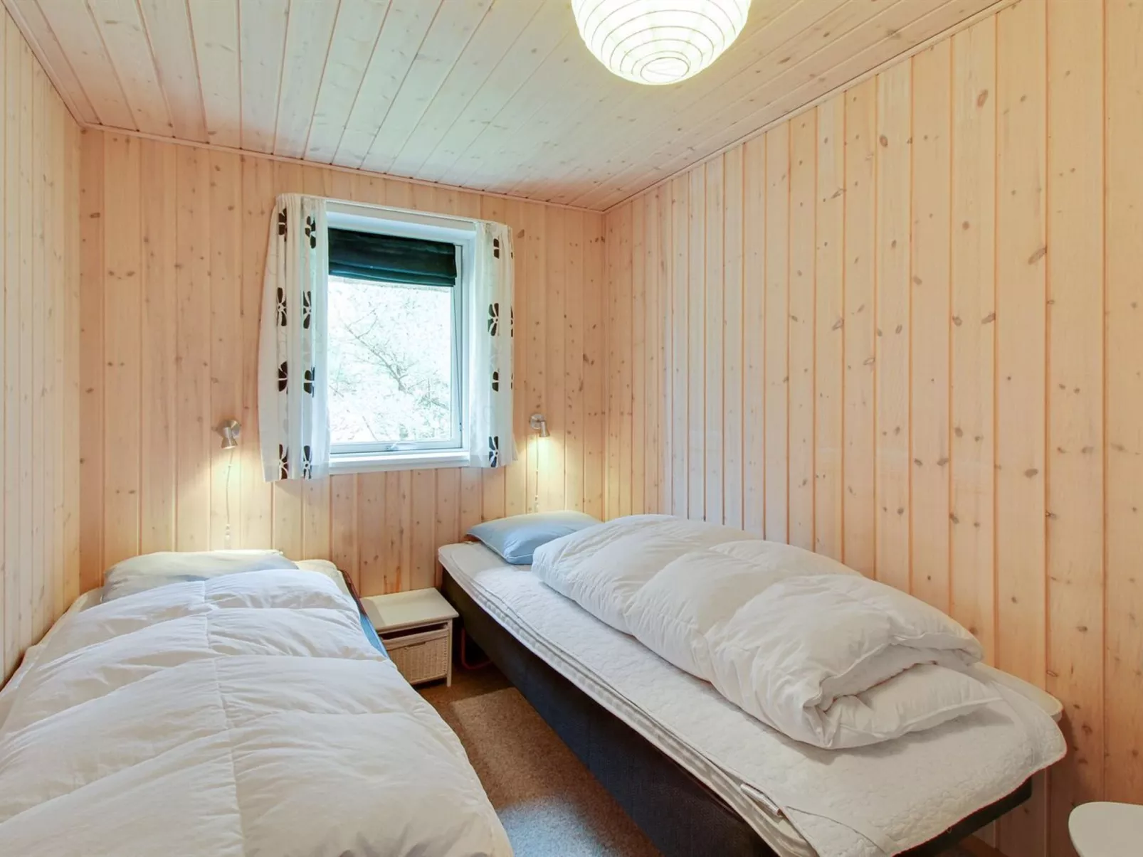 "Eetu" - 1.3km from the sea-Inside
