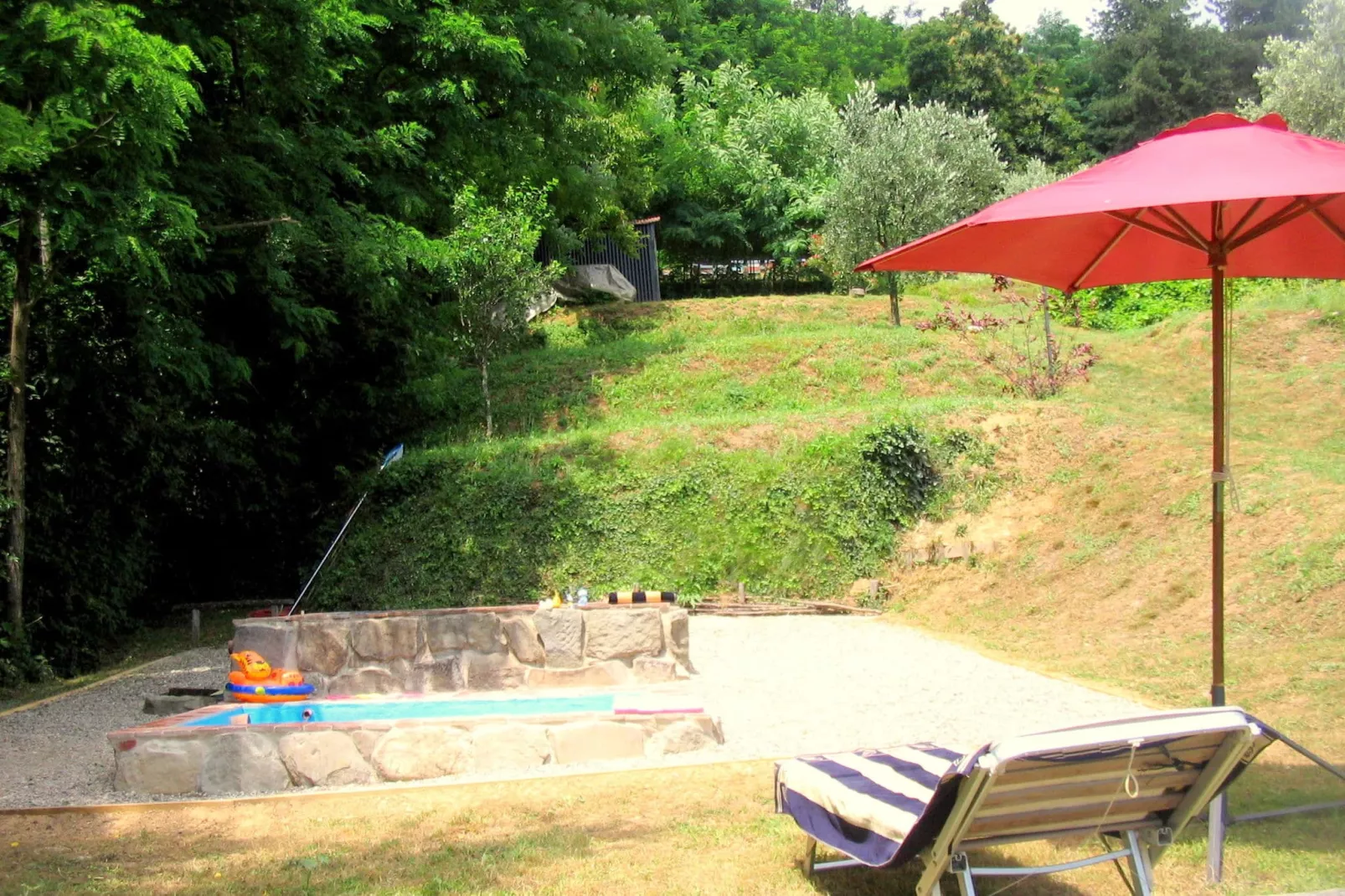 Olivi Giallo-Gardens summer