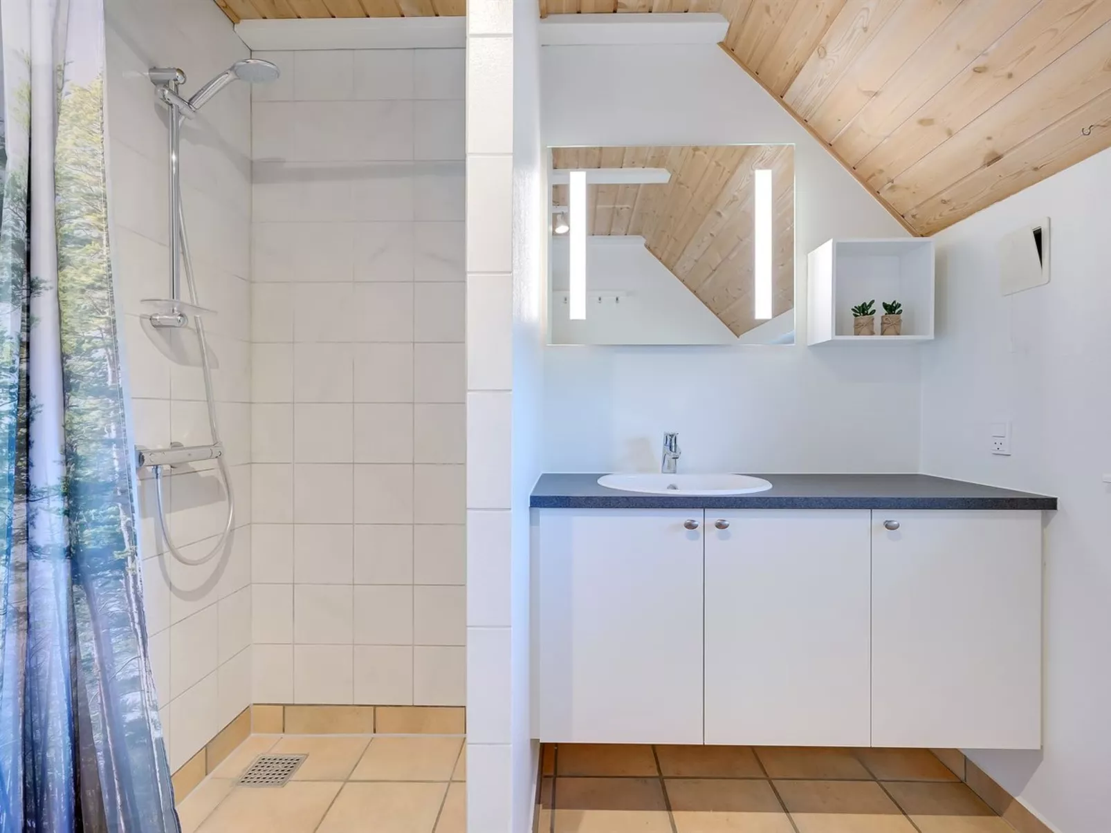 "Viana" - 100m from the sea-Drinnen