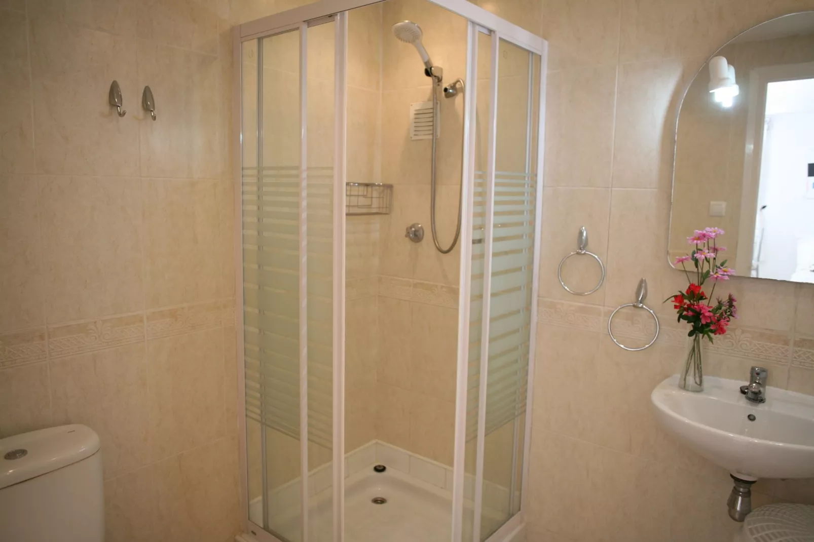 Villa Rosenberg-Bathroom