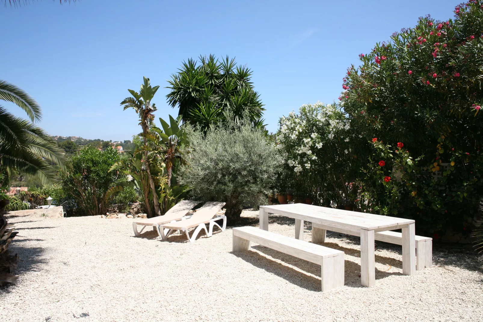 Villa Rosenberg-Gardens summer