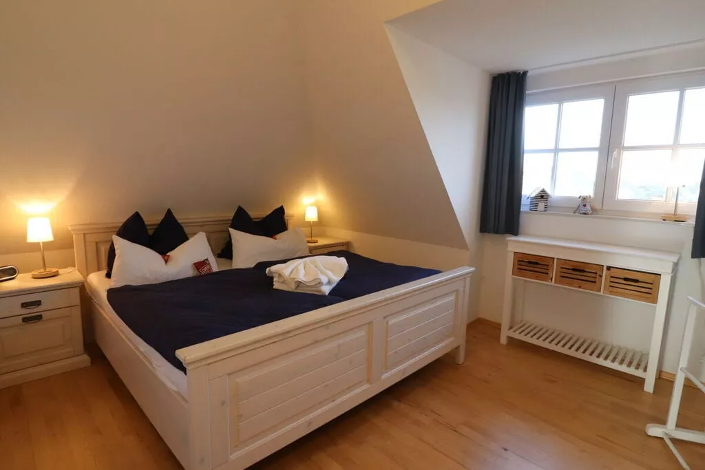 382083-Schlafzimmer