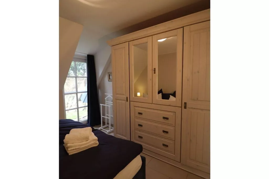 382083-Schlafzimmer