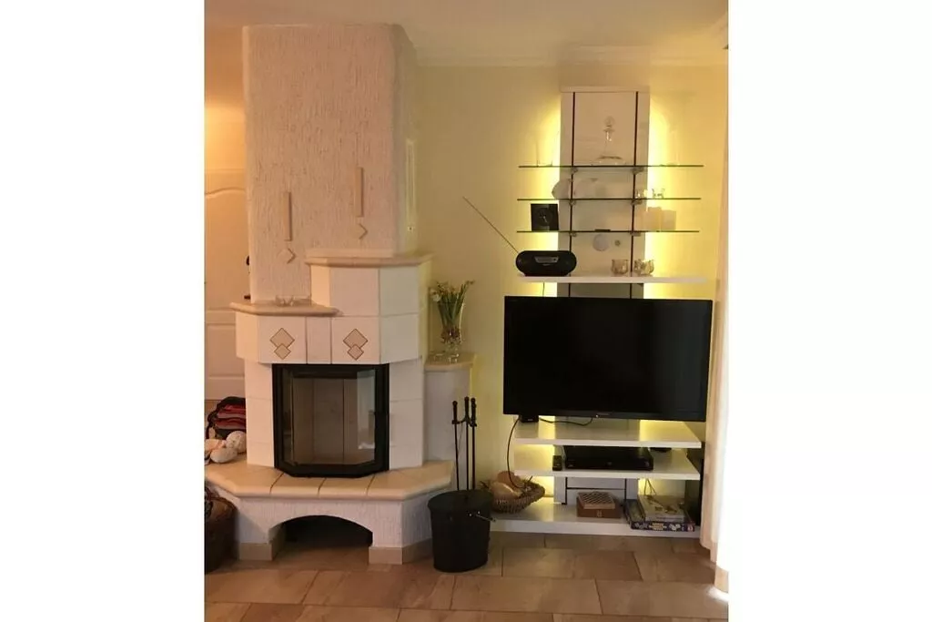 386421-Wohnzimmer
