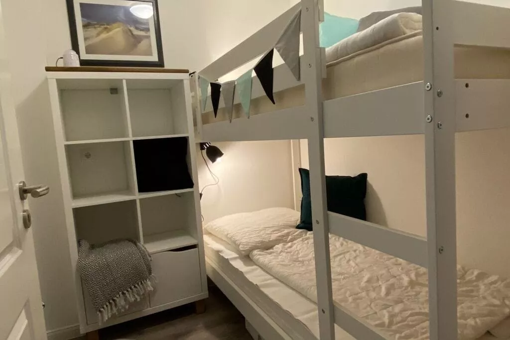 342248-Schlafzimmer